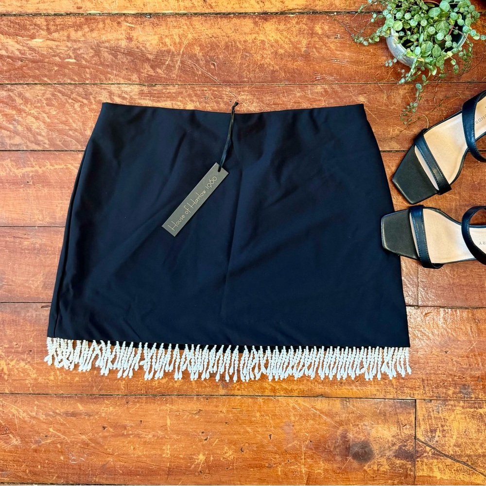 NWT -HOUSE OF HARLOW 1960 SKIRT